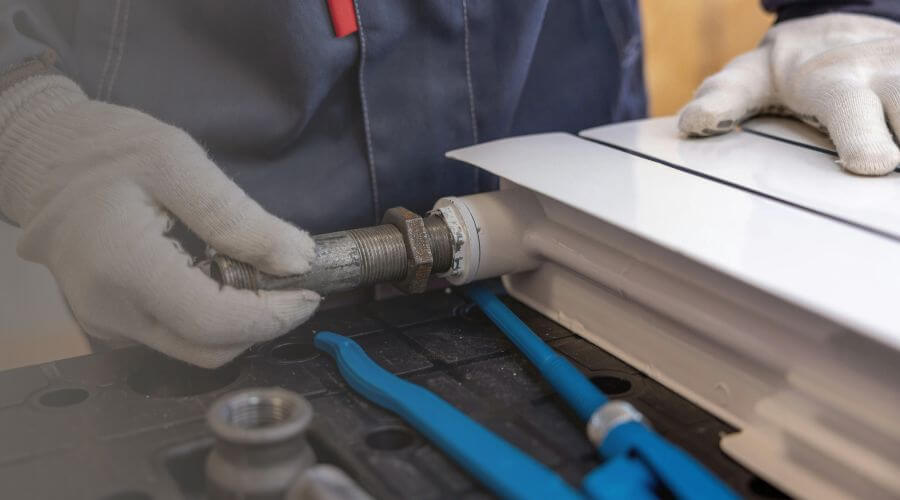 Professional water heater repair services in Campus, IL